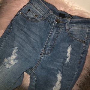 Fashion nova high wasted jeans